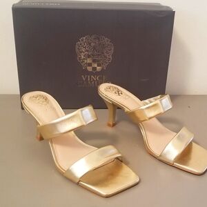 NIB Vince Camuto Gold Heels